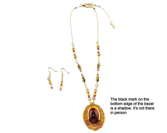 Pink Glass Cabochon Necklace Set, Gold Filigree Pendant Necklace, Vintage Style Jewelry Set, Pink & Gold Beaded Necklace, Handmade Jewelry Gift