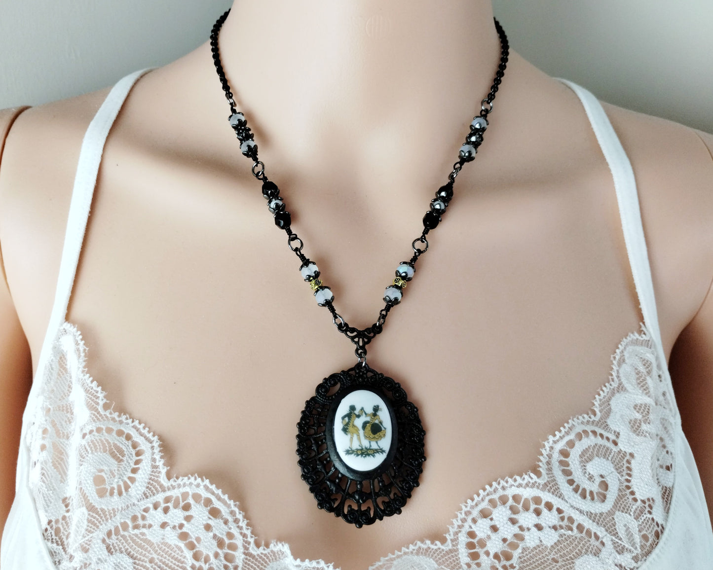 Black & White Cameo Necklace Set, Dancing Couple Pendant, Matte Black Filigree Jewelry, Vintage Style Romantic Jewelry Set, Gothic Elegant Gift