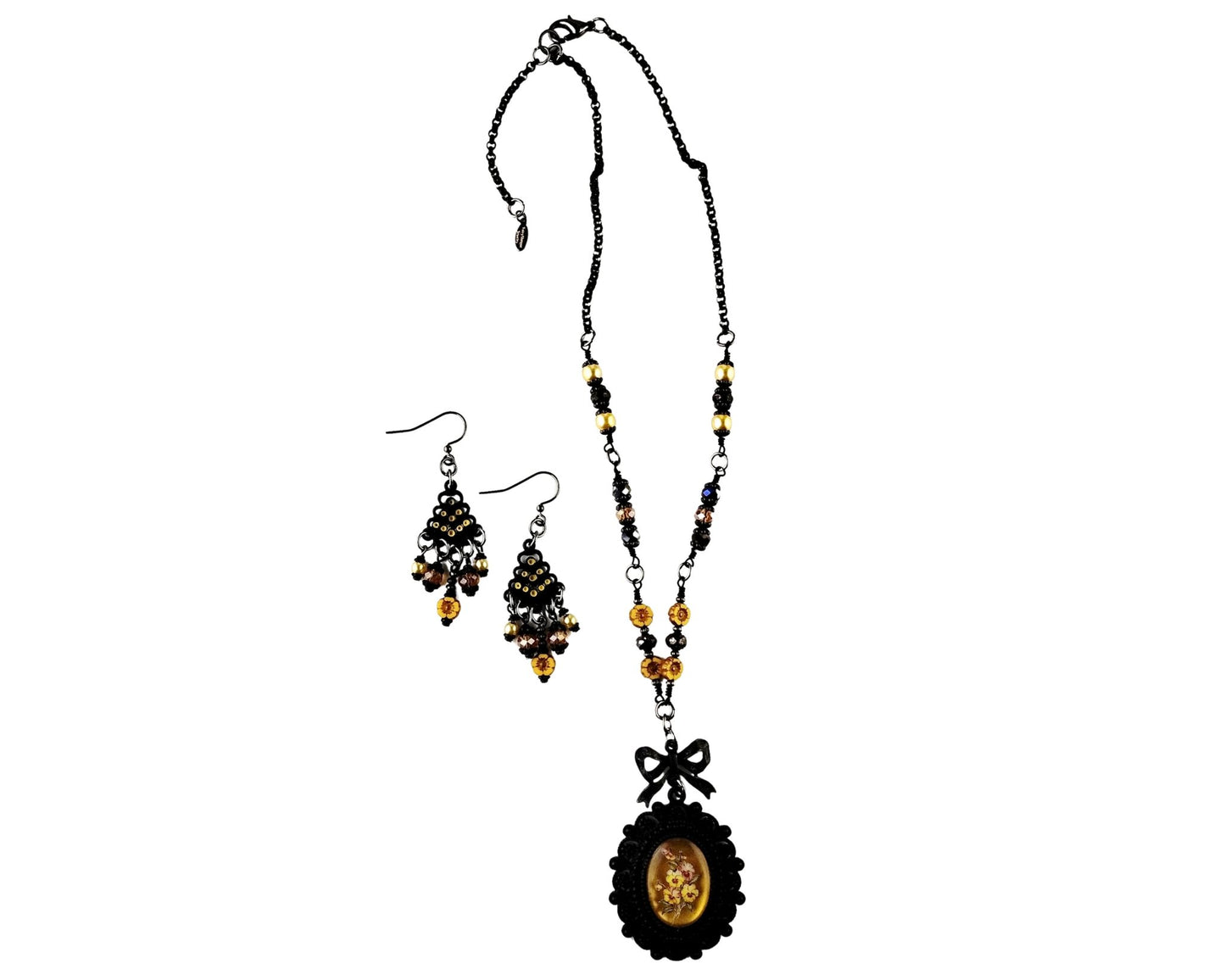 Vintage Style Black & Gold Floral Cameo Necklace Set – Czech Glass Flower Pendant & Matching Earrings
