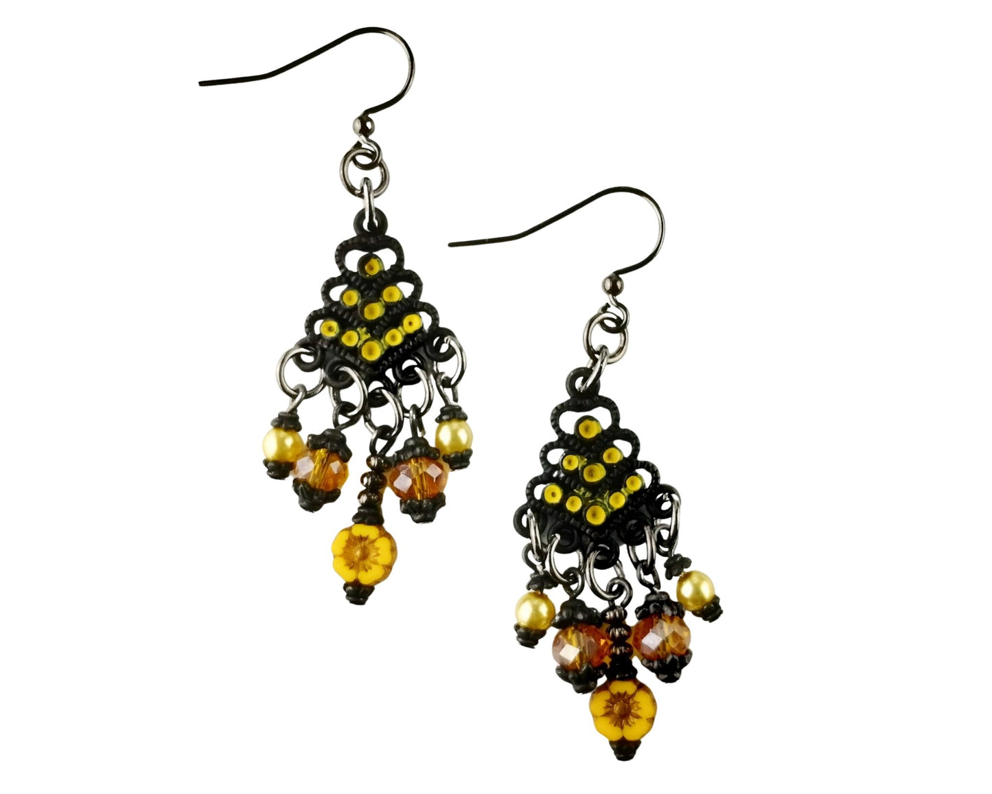 Vintage Style Black & Gold Floral Cameo Necklace Set – Czech Glass Flower Pendant & Matching Earrings